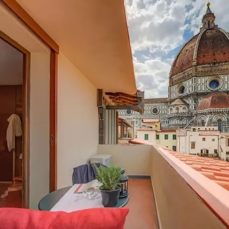 Splendido Con Doppio Balcone *
